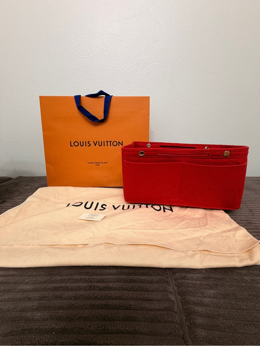 Louis Vuitton Damier Ebene Canvas Neverfull Tote with Zip Pochette in Brown MM - Picture 11 of 16